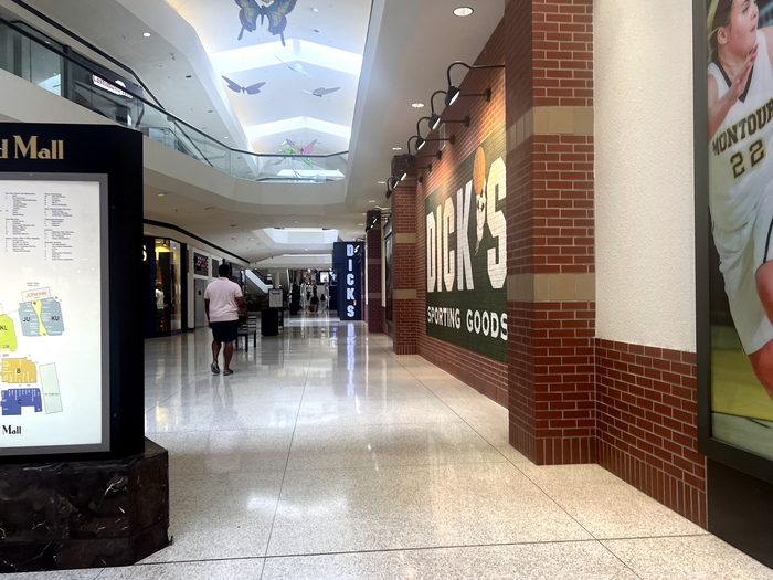 Oakland Mall - July 23 2022 (newer photo)